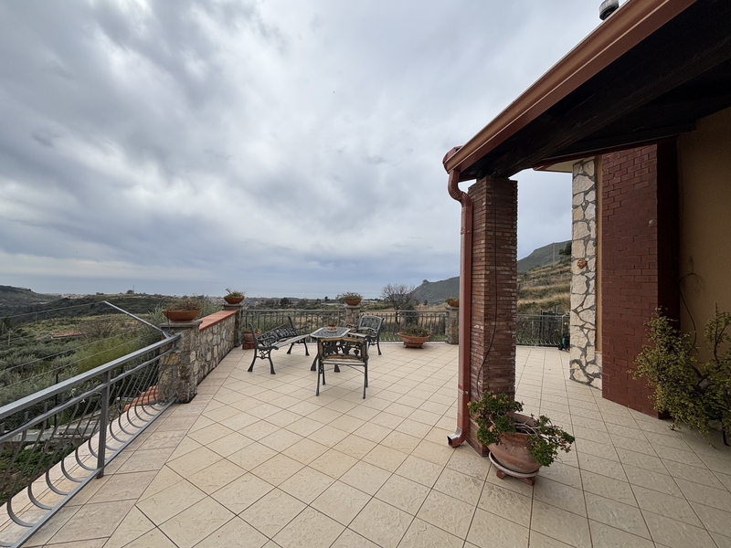 niepowtarzalna willa w regionie Kalabria nad morzem