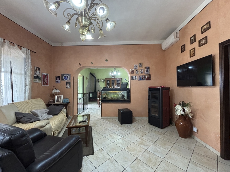 duża nieruchomość w regionie Kalabria na południu Włoch