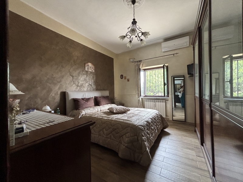 wyjątkowa nieruchomość w miasteczku Tortora nad morzem