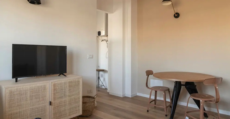 apartament typu studio w sercu Mediolanu na sprzedaż we Włoszech