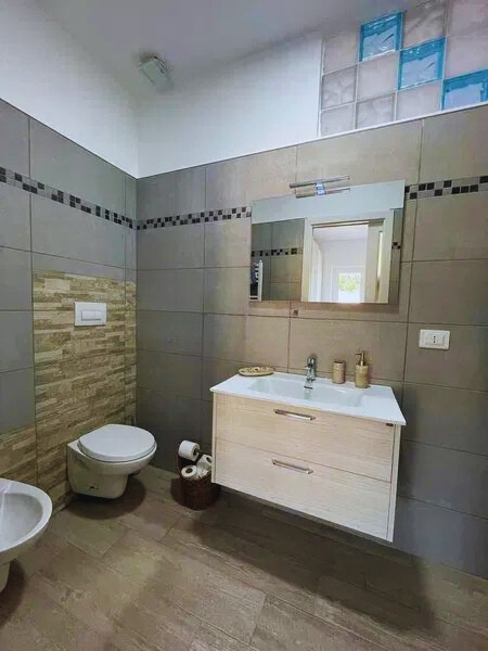 duże mieszkanie na sprzedaż w nadmorskim mieście diamante