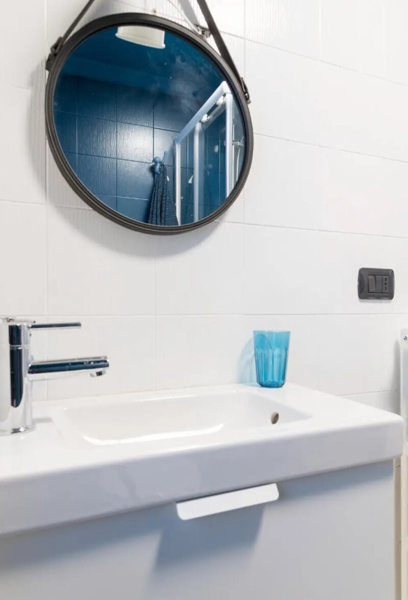 nowoczesny-apartament-z-w-pełni-wyposażoną-kuchnią-na-sprzedaż-w-mediolanie-we-włoszech nowoczesny apartament z w pełni wyposażoną kuchnią na sprzedaż w Mediolanie we Włoszech