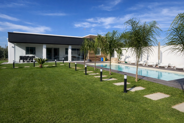 nowoczesny dom z basenem na sprzedaż w mieście Brindisi w Apulii we Włoszech